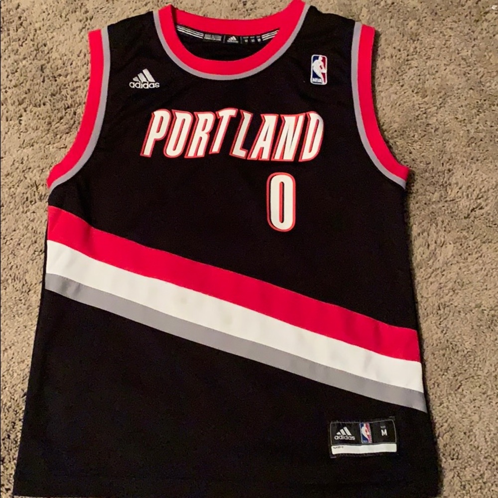Youth Medium Portland Trail Blazers Damian Lillard